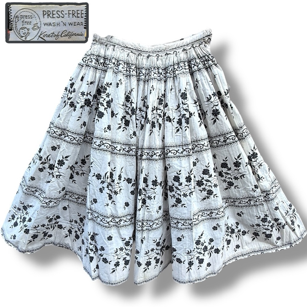 VTG 1950s Koret of California White & Black Floral Pattern Circle Skirt | S